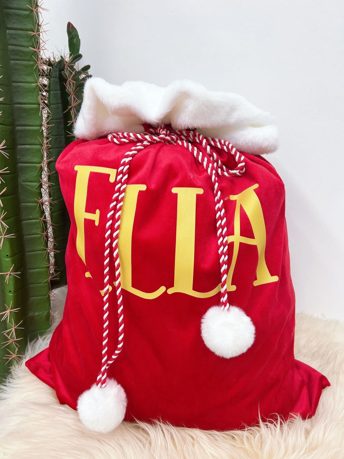 CUSTOM VELVET SACKS