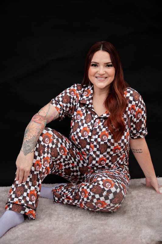 ON THE PROWL ADULT BUTTON SET RTS